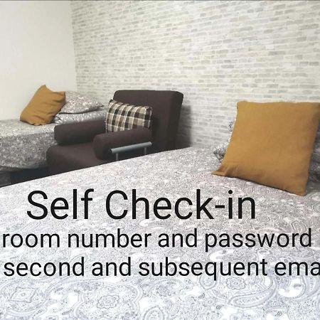 Lx -- Self Check-In -- Room Number & Password Is In The Following Email Токіо Екстер'єр фото